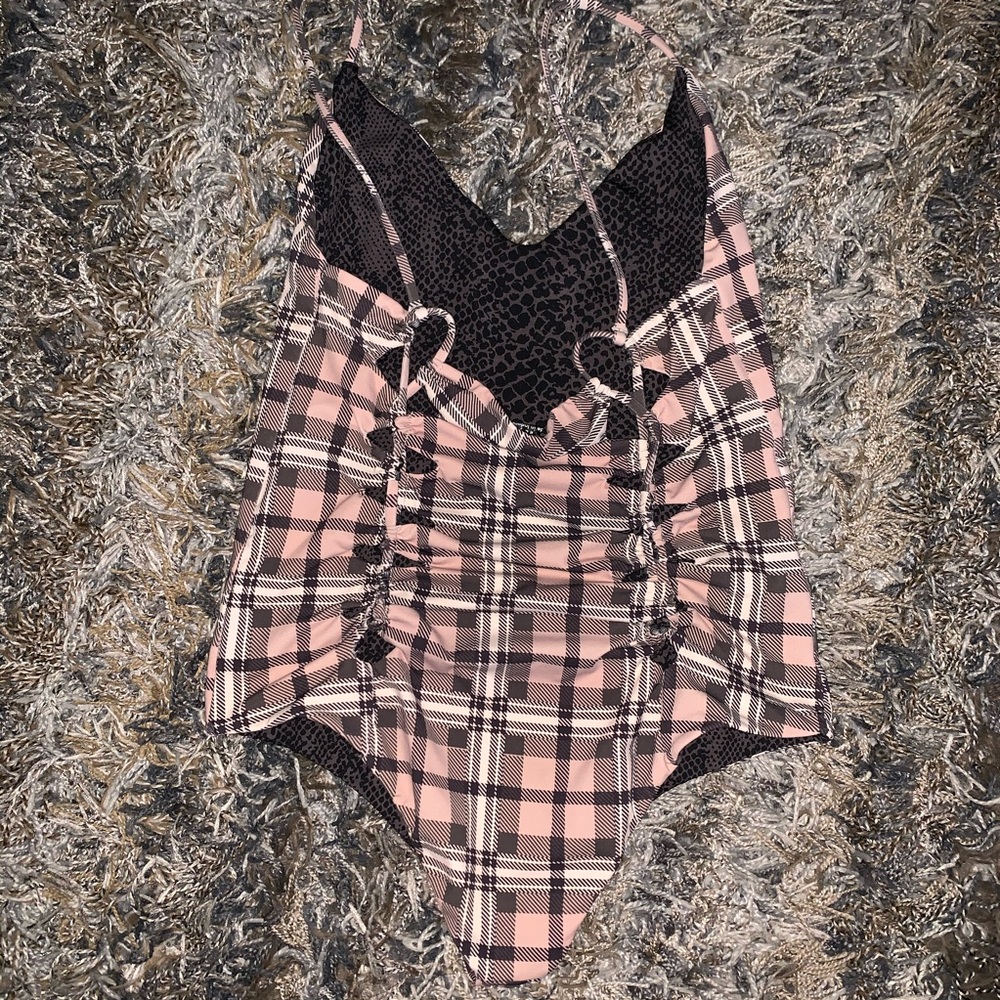 Gingham banyans size small